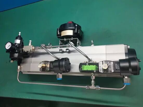 Βαλβίδα σφαιρική πνευματική από ανοξείδωτο χάλυβα 316 πλήρους διατομής με φλάντζα ISO5211